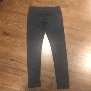 Monrow xs camo leggings